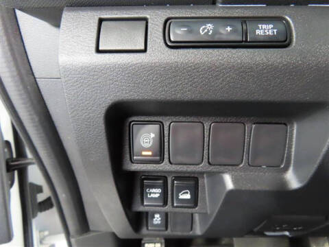 2023 Nissan Frontier S