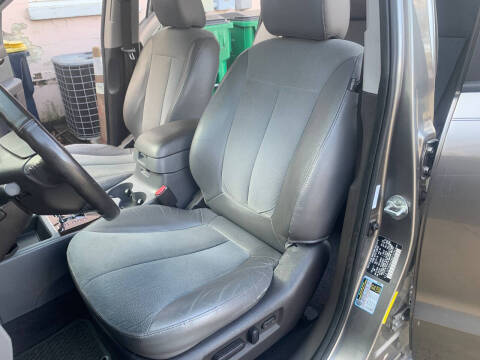 2011 Hyundai Santa Fe SE