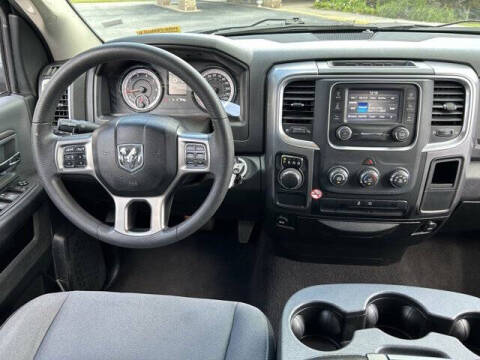 2024 RAM 1500 Classic SLT