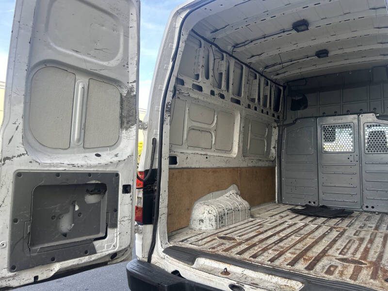 2016 Nissan NV