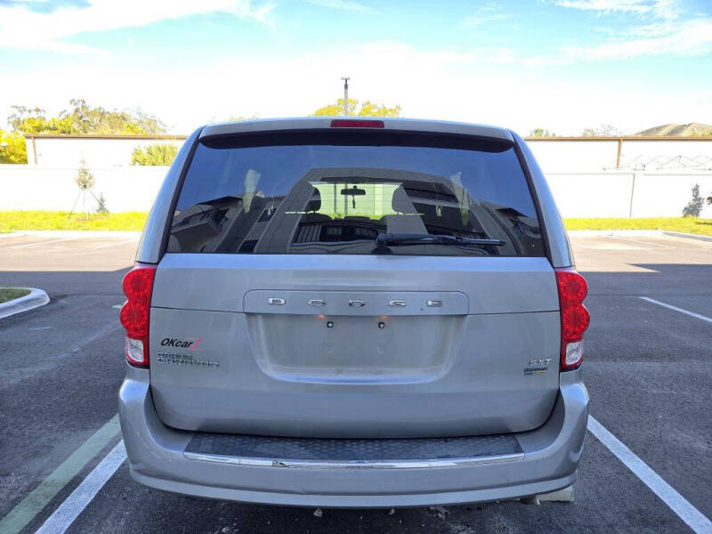 2014 Dodge Grand Caravan SXT
