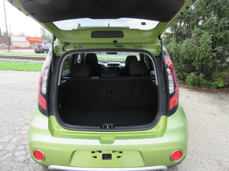 2017 Kia Soul +