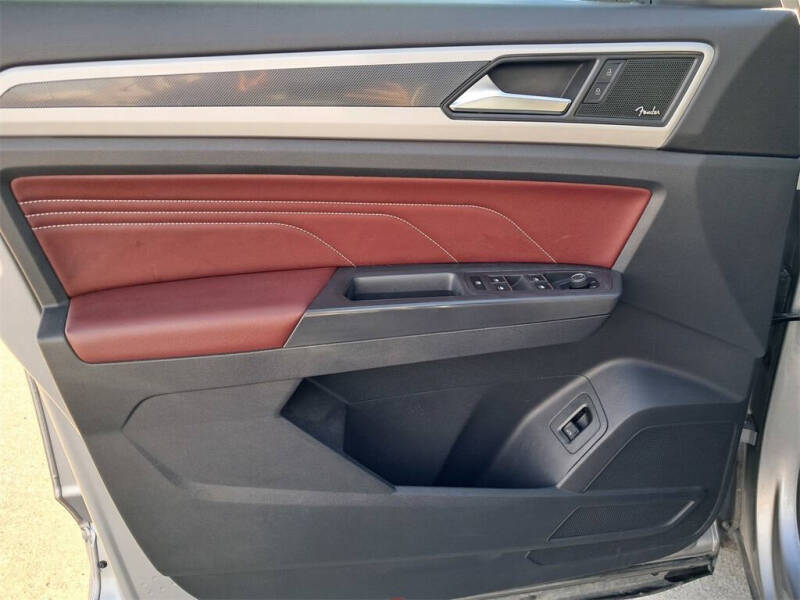 2021 Volkswagen Atlas Cross Sport V6 SEL Premium R-Line 4Motion