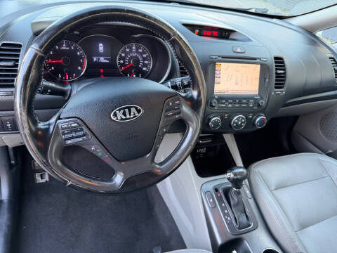 2016 Kia Forte EX