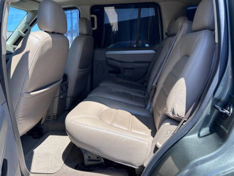 2003 Ford Explorer