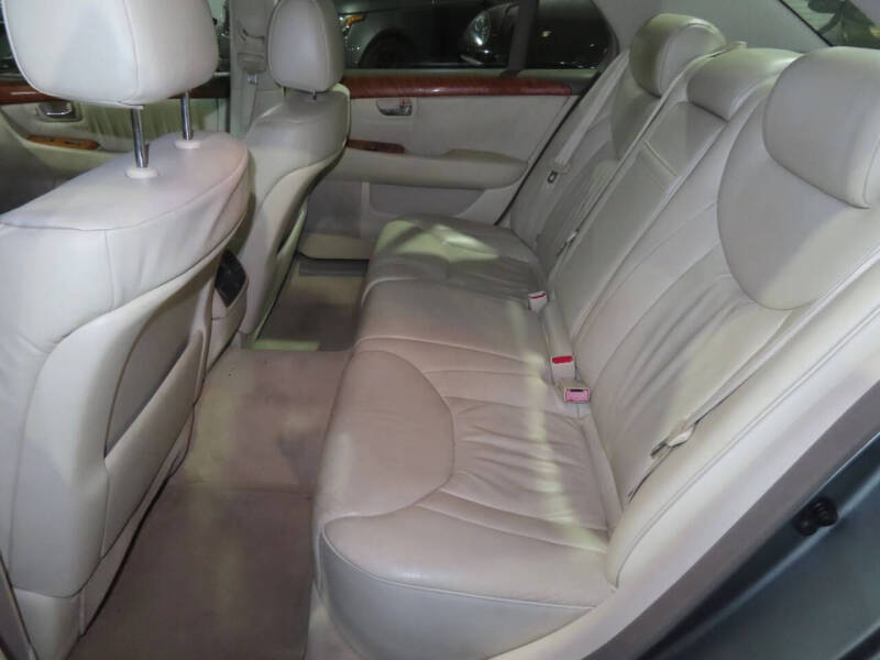 2002 Lexus LS 430