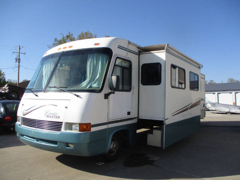 1997 Ford F-530's photo