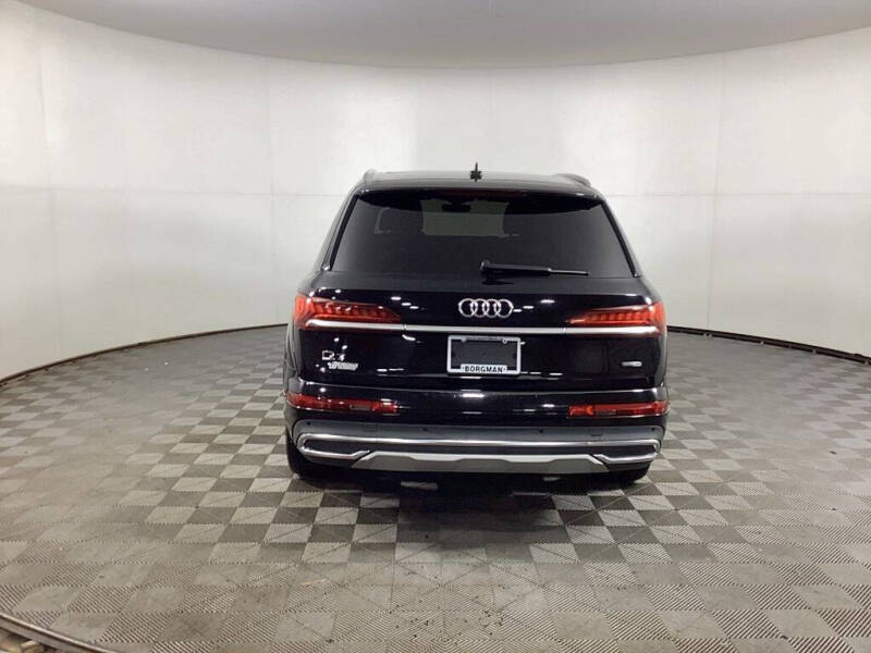 2020 Audi Q7 quattro Premium Plus 55 TFSI