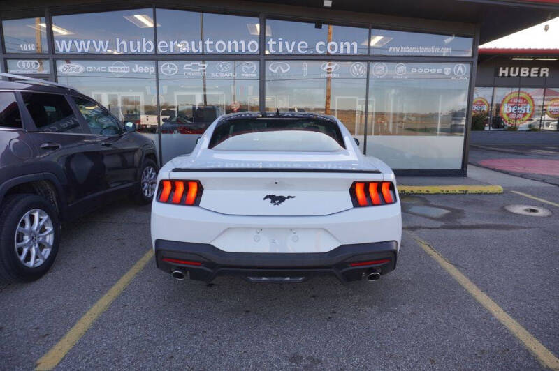 2024 Ford Mustang EcoBoost Premium