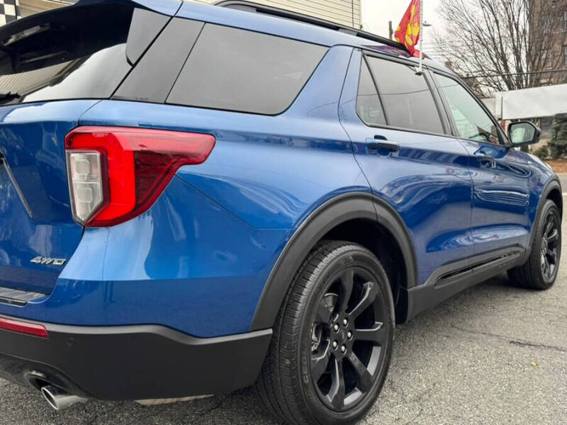 2023 Ford Explorer ST-Line