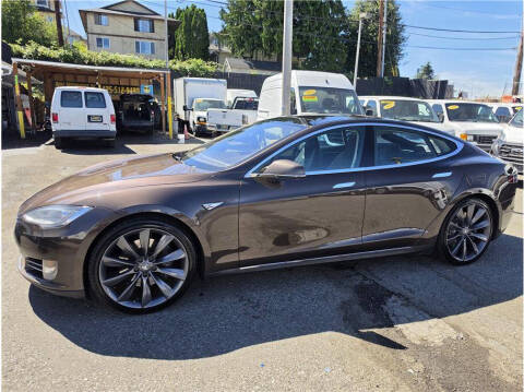 2013 Tesla Model S Performance