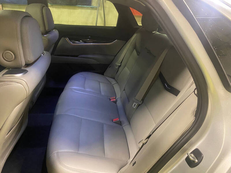 2013 Cadillac XTS Premium Collection