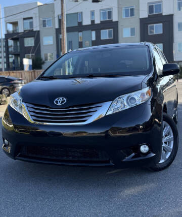 2017 Toyota Sienna XLE 7-Passenger