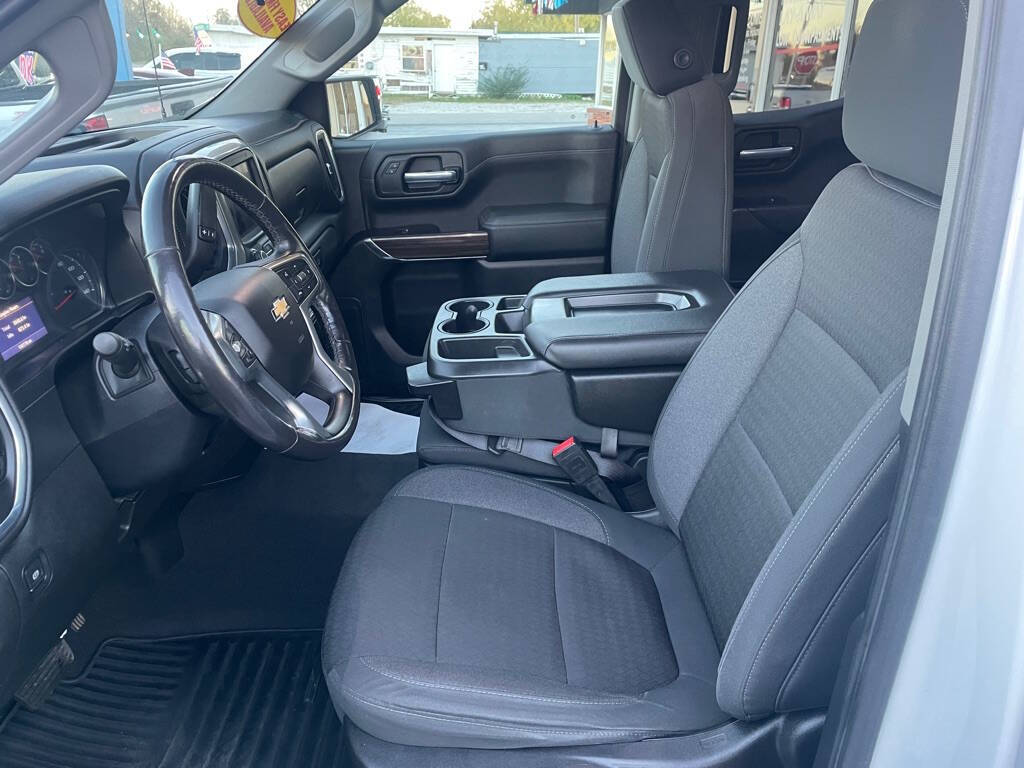 2020 Chevrolet Silverado 1500 for sale at Michael Johnson @ Allens Auto Sales Hopkinsville in Hopkinsville, KY