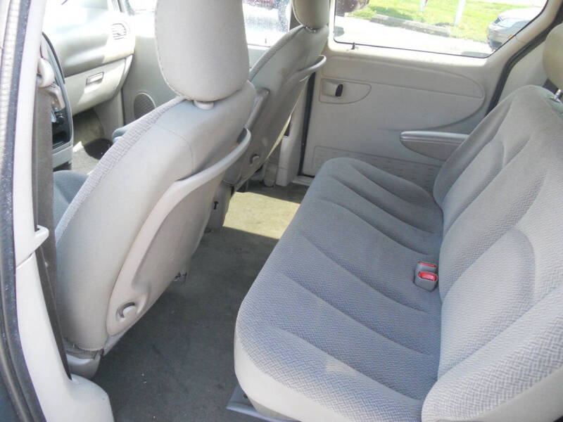 2006 Dodge Caravan SE