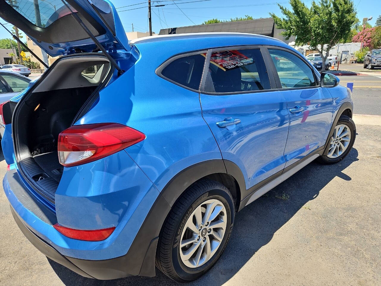 2018 Hyundai TUCSON for sale at LOS ALTOS AUTOMOTRIZ LLC in Modesto, CA