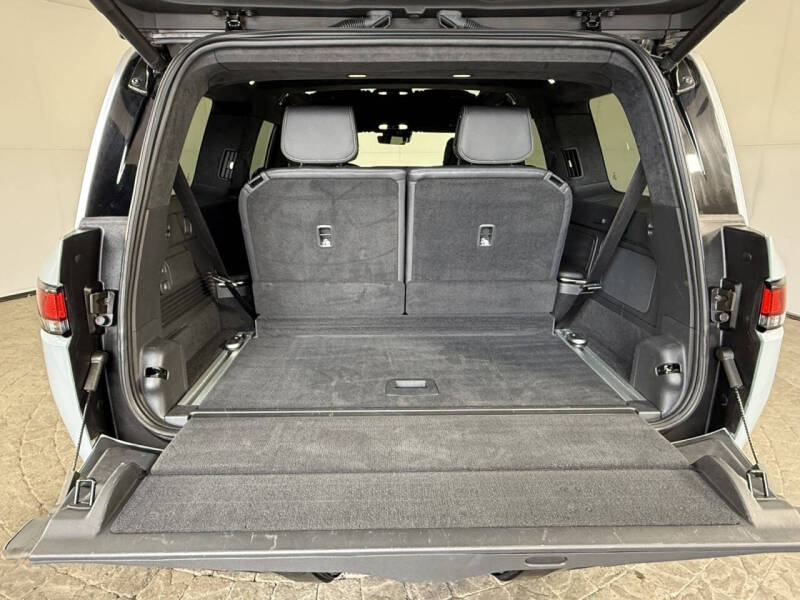 2022 Rivian R1S Launch Edition