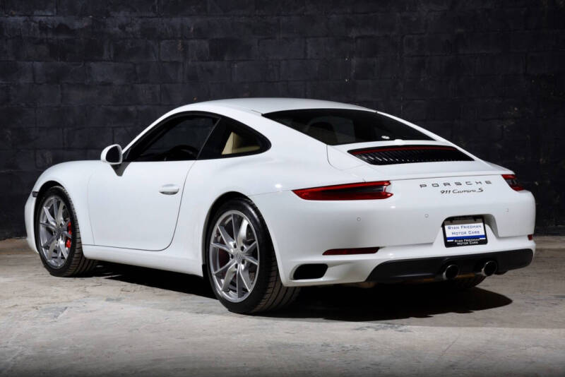 2019 Porsche 911 Carrera S