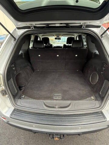 2011 Jeep Grand Cherokee Laredo