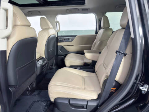 2025 Infiniti QX80 Pure