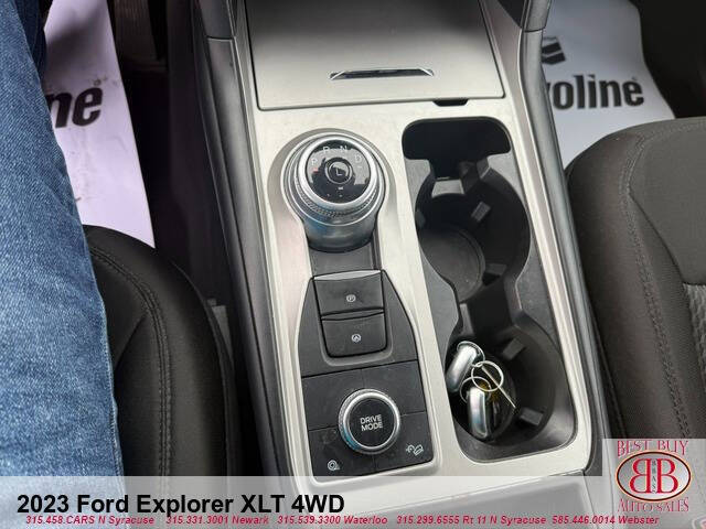 2023 Ford Explorer XLT