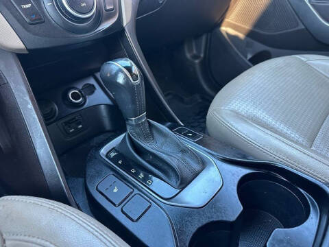 2015 Hyundai Santa Fe Sport 2.4L