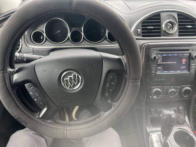 2017 Buick Enclave Leather