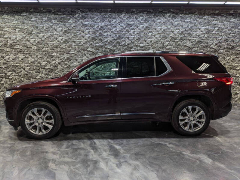 Used 2018 Chevrolet Traverse Premier with VIN 1GNEVJKW3JJ108890 for sale in Detroit, MI