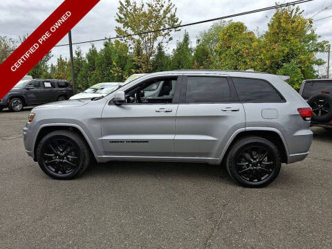 2019 Jeep Grand Cherokee Altitude