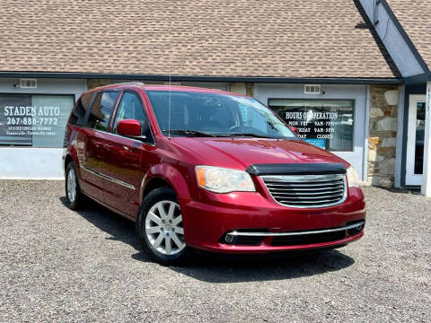 2015 Chrysler Town and Country for sale at Staden Auto in Feasterville Trevose PA