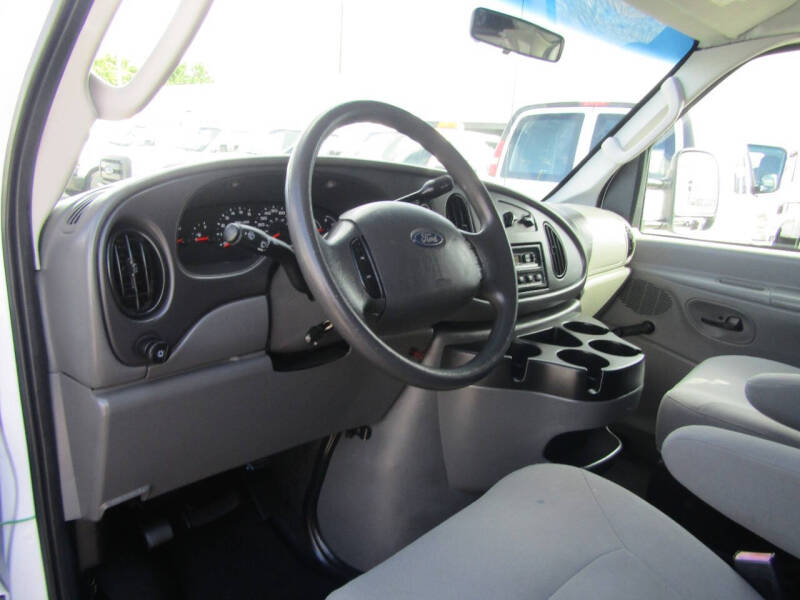 2008 Ford E-Series E-150