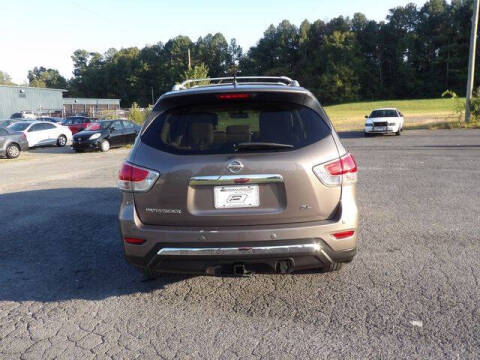 2013 Nissan Pathfinder SL