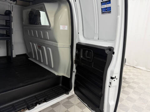 2022 Chevrolet Express 3500