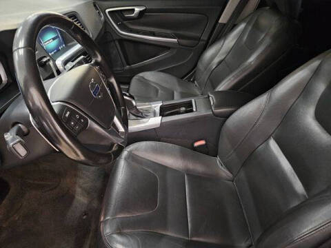 2016 Volvo S60 T5 Drive-E Premier