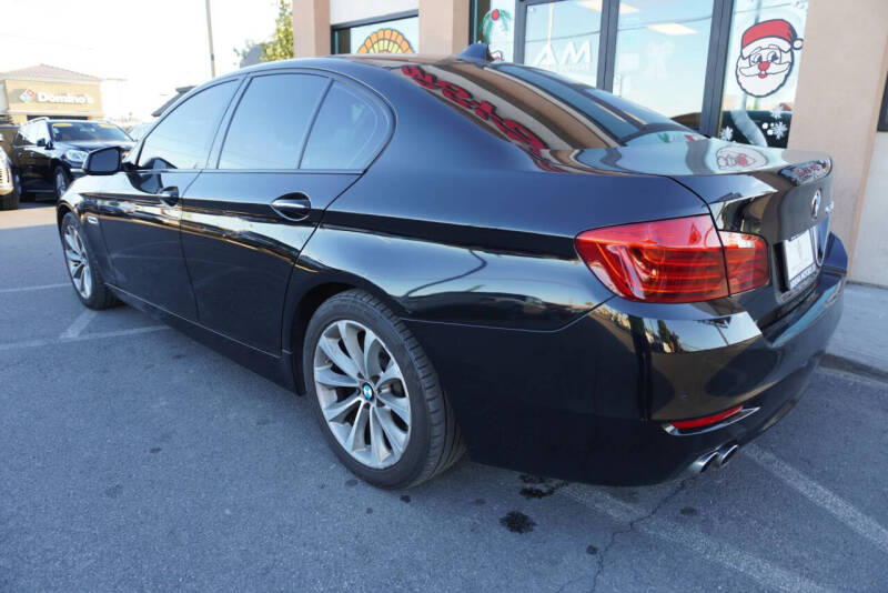 2015 BMW 5 Series 528i