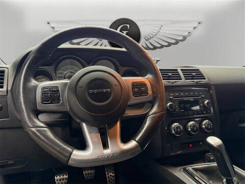 2014 Dodge Challenger SRT8 Core