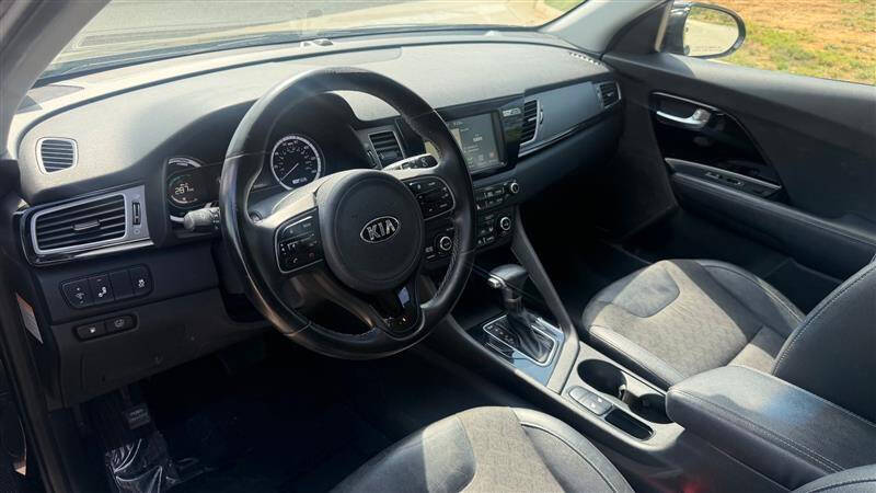 2017 Kia Niro EX