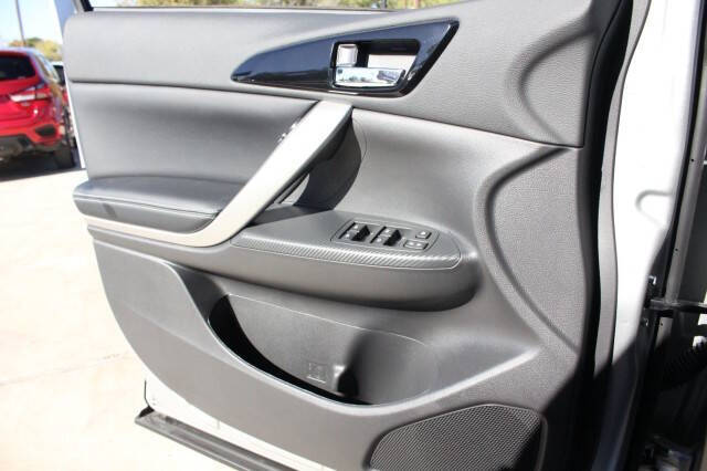 2026 Mitsubishi Eclipse Cross SEL