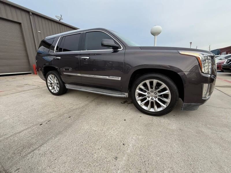 2015 Cadillac Escalade Luxury