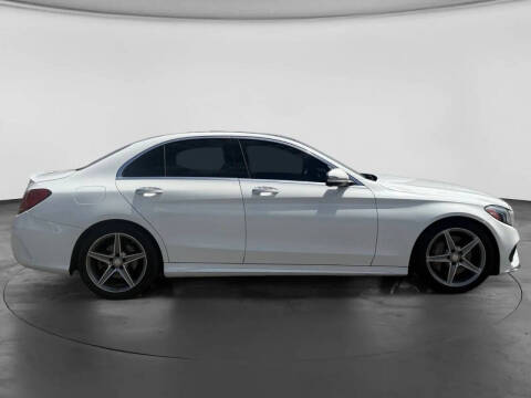 2016 Mercedes-Benz C-Class