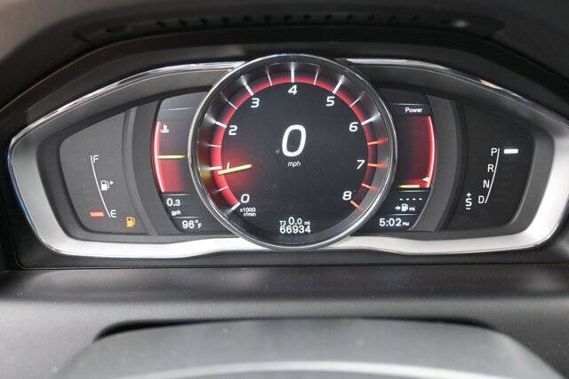 2017 Volvo XC60 T6 Dynamic