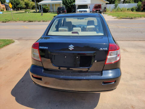 2011 Suzuki SX4 LE Anniversary Edition