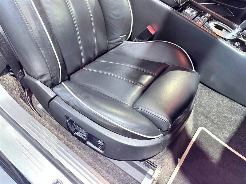 2011 Bentley Continental 19