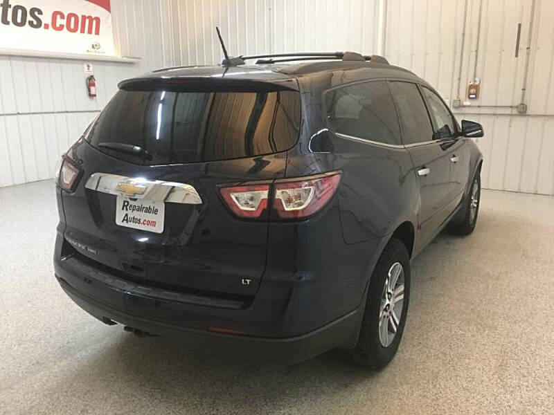 2017 Chevrolet Traverse LT