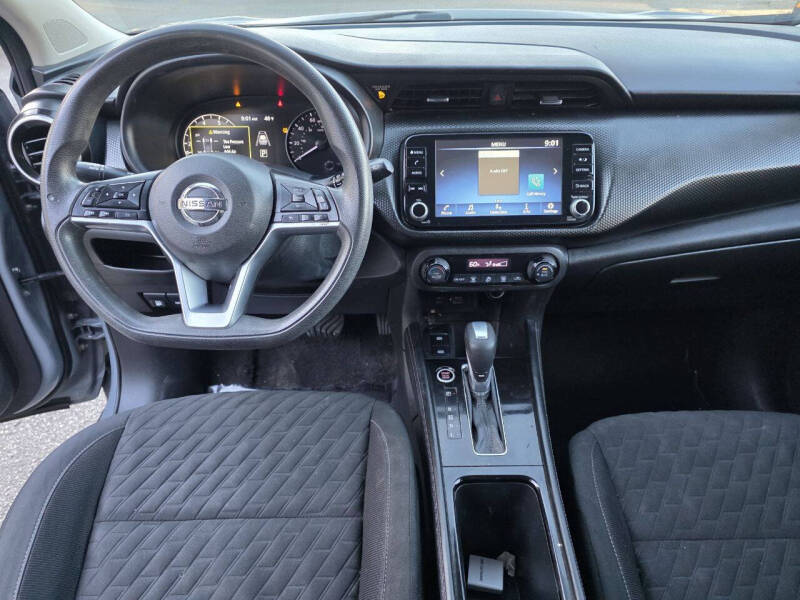 2021 Nissan Kicks SV