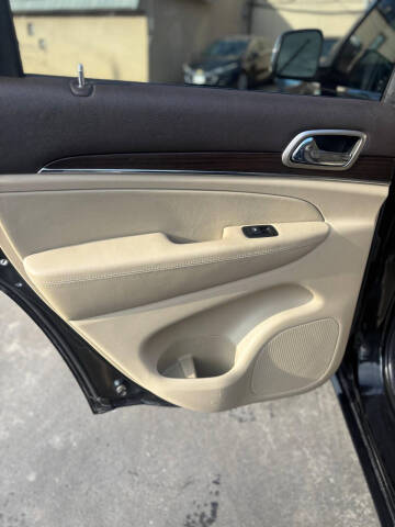 2014 Jeep Grand Cherokee Overland