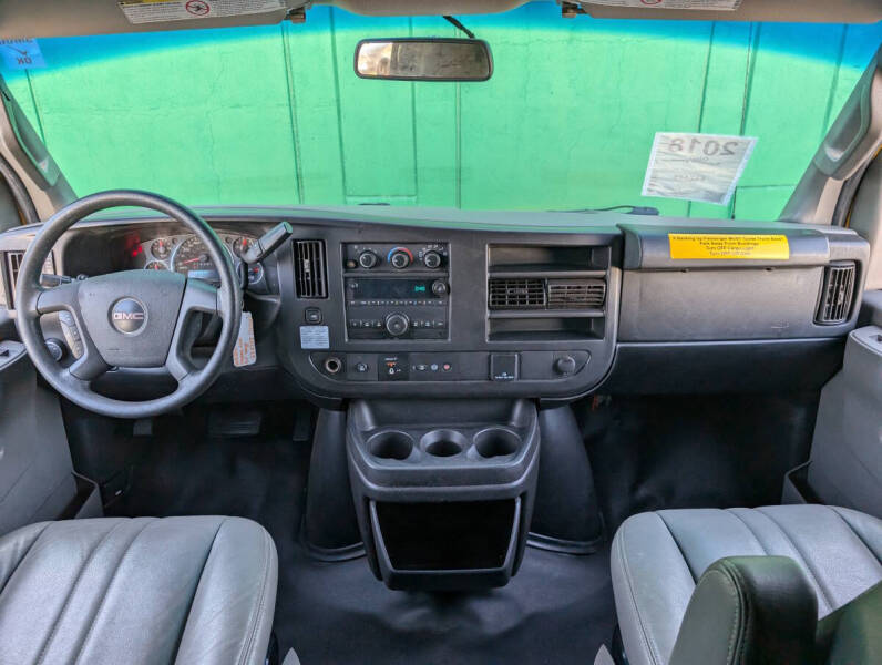 2018 GMC Savana 2500