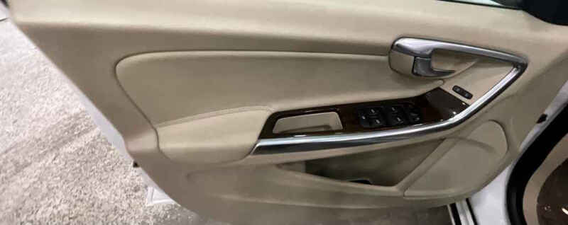 2015 Volvo S60 T5 Premier