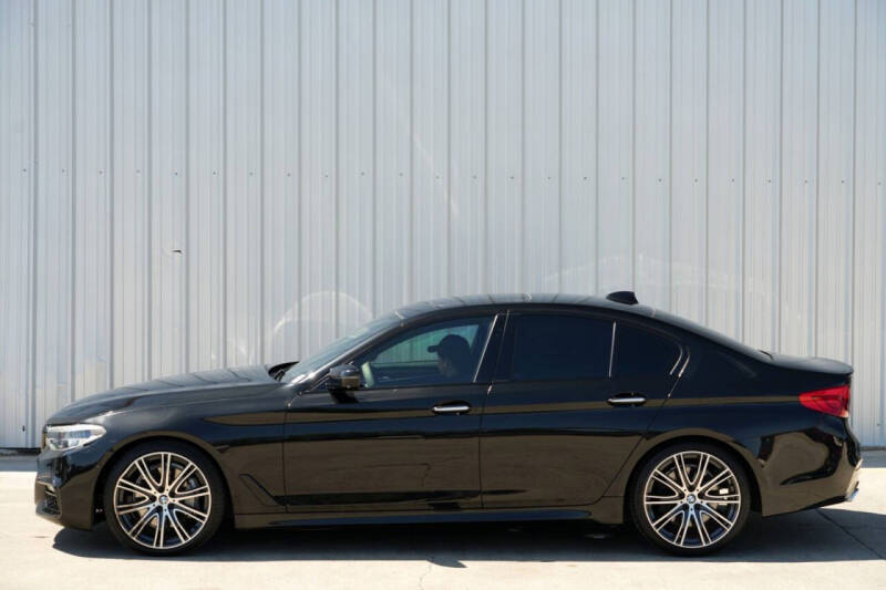 2017 BMW 5 Series 540i