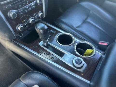 2015 Nissan Pathfinder SL